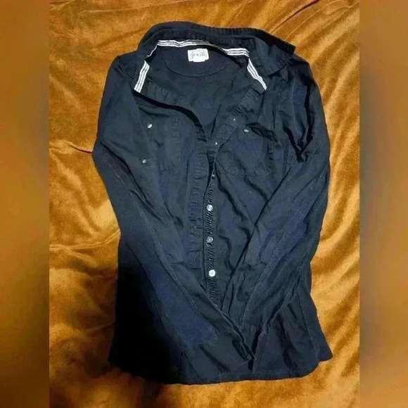 Converse, black button down, women's small, - Picture 1 of 6